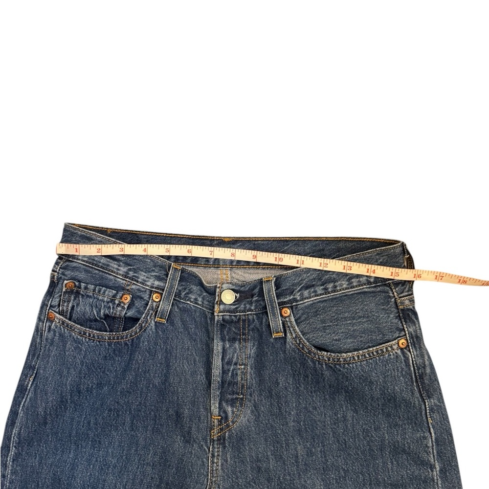 Levi’s 501 Jeans 29x28 Button Fly Straight Leg Medium Wash Denim - Picture 5 of 7